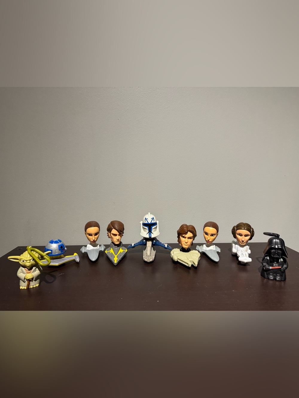 VTG Star Wars McDonalds Toys: Clone Wars Bobblehead / Keychain 9 pieces